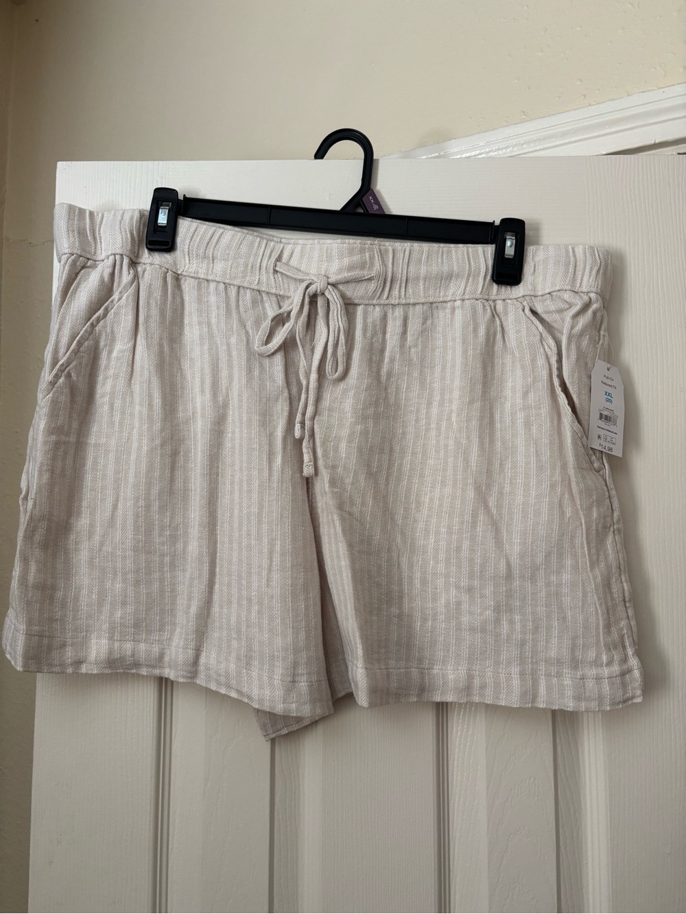 Time and Tru Light Beige Striped Drawstring Shorts